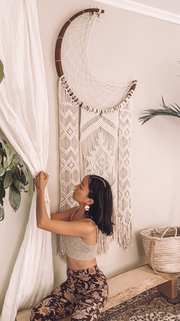 37536297 大型月亮捕夢網編織壁幔 HandMade Bohemian Moon Dreamcatcher